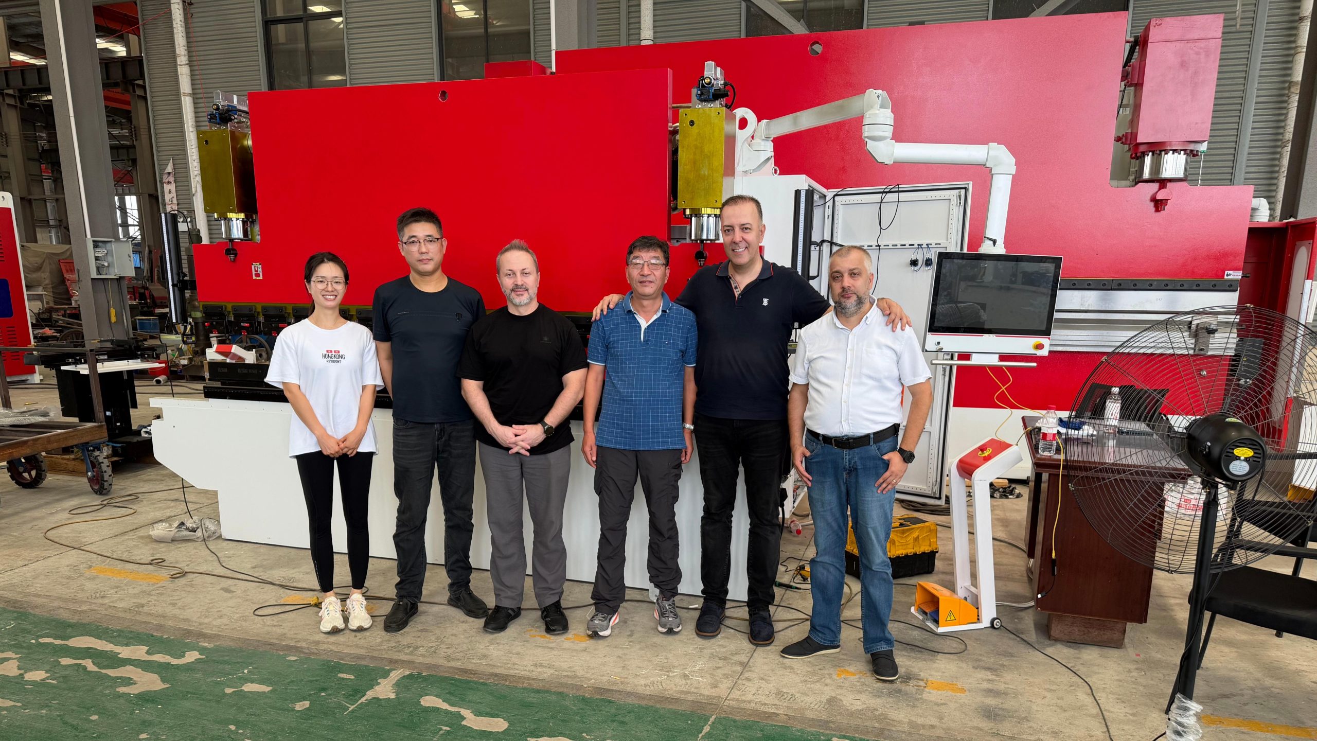 历时两周、横跨三城、覆盖双机型——中科时代与联合生态伙伴完成折弯数控软件深度适配测试